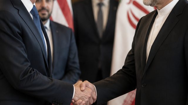 U.S. Eases Sanctions on Iran: 